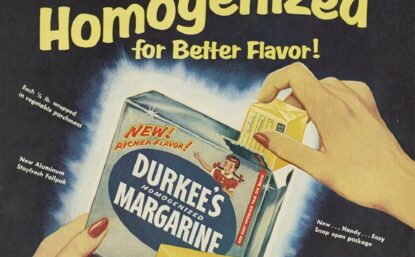 Color print advertisement for Durkee's Homogenized Margarine with hands holding the Stayfresh Foilpak packaging
