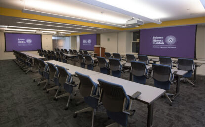 Franklin Rooms classroom style