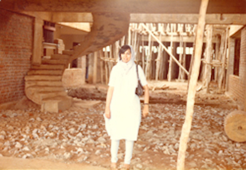 Mazumdar-Shaw at the Biocon construction site