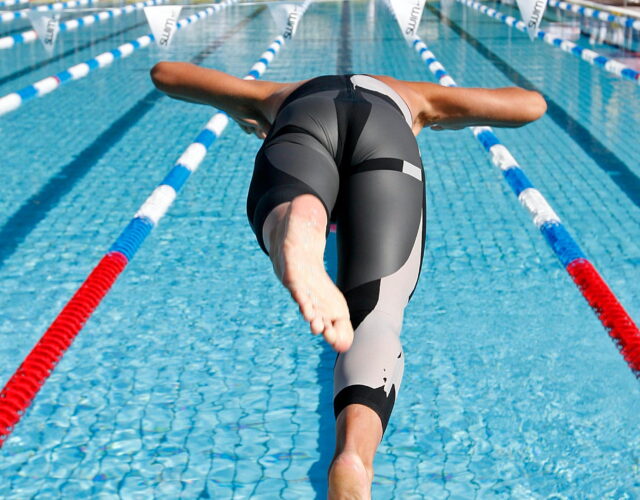 REALISE] swimming race swimsuit costume