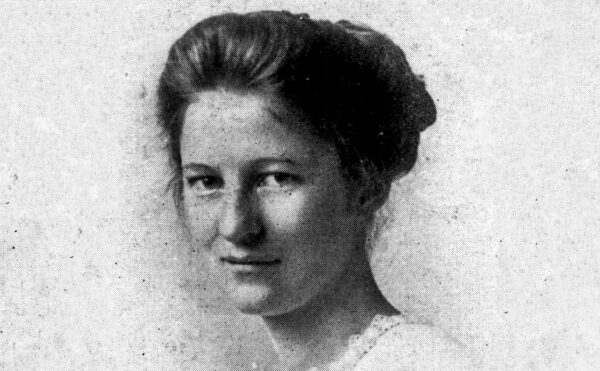 black and white portrait of a woman