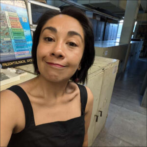 Alejandra Martínez-Melo, PhD is a marine biologist, paleontologist, and a collection manager at the Academy of Natural Sciences of Drexel University. She specializes in invertebrate fossils and biodiversity patterns, with research focusing on sea urchins. Alejandra is passionate about making natural history collections accessible through digitization, bridging the gap between museum specimens and modern scientific research.