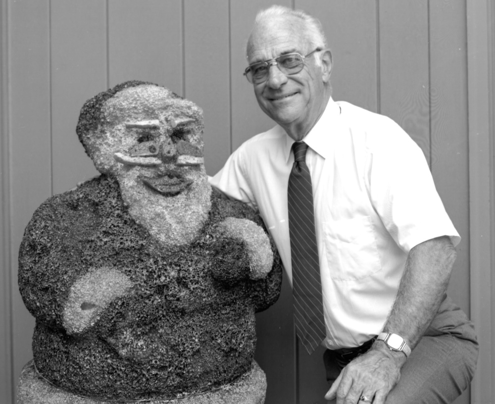 Styrofoam inventor Ray McIntire posed with a Styrofoam Santa Claus in 1988