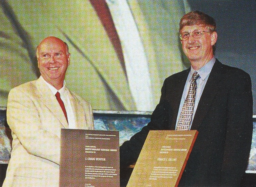 J. Craig Venter and Francis Collins at an awards event in 2008