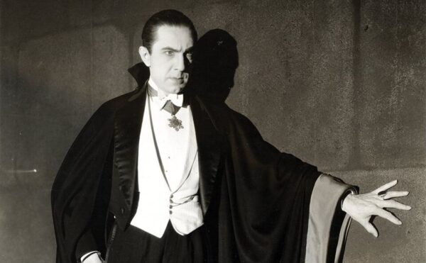 1931 movie still of Dracula